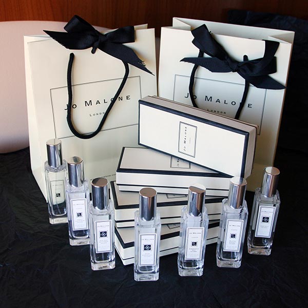 祖馬龍香水瓶型及包裝設計06